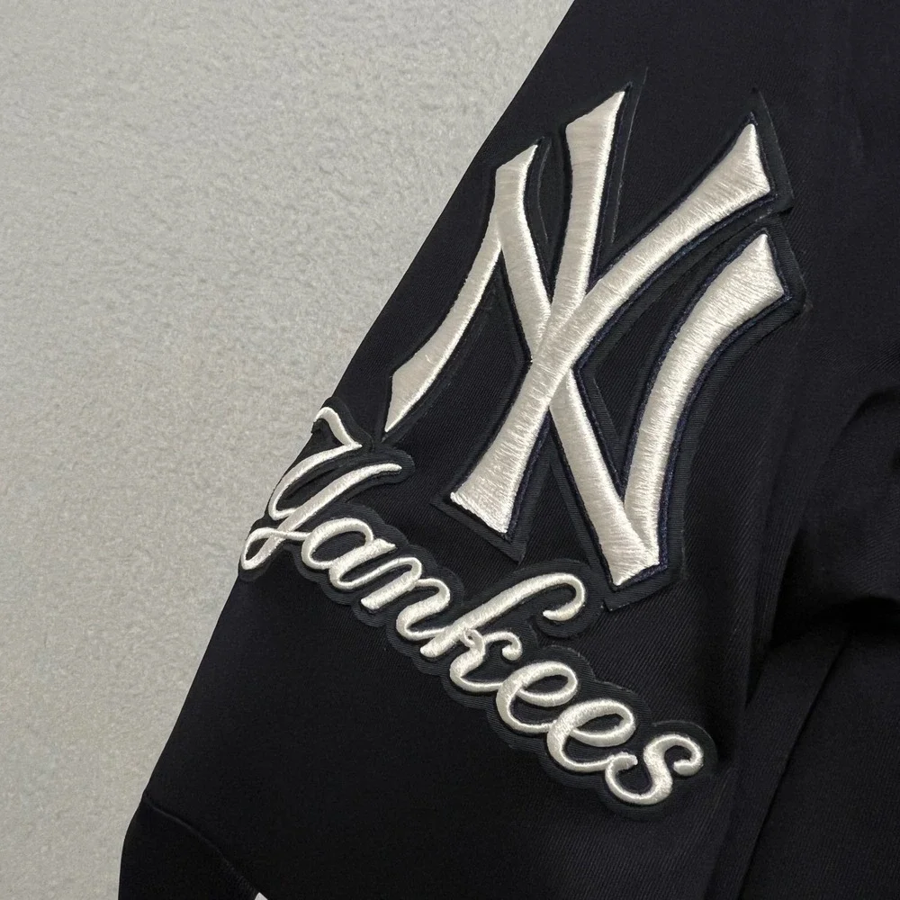 Pro Standard New York Yankees Track Jacket Navy Blue Full Zip Chenille Rare M